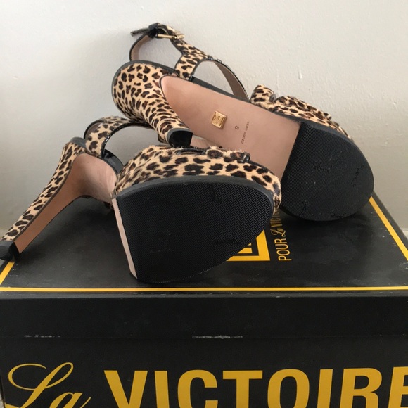 Pour la Victoire leopard calf pony hair heels - size 8M - Picture 4 of 4